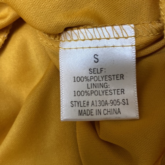 Francesca’s Faux Wrap Ruffle Skirt Dress - Picture 7 of 7